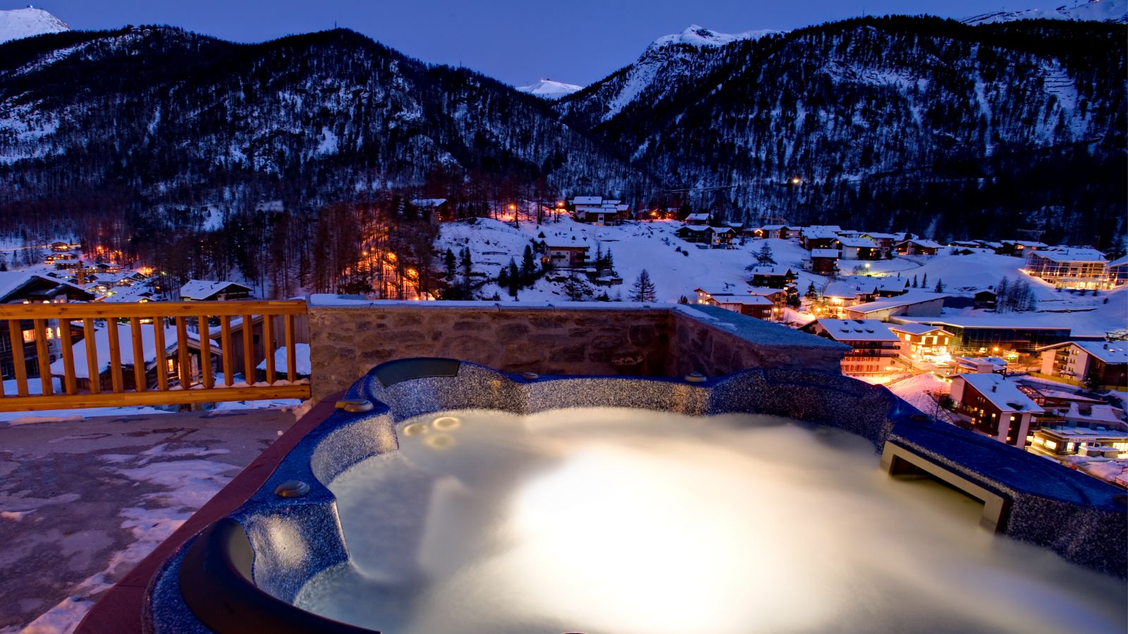 luxury-ski-chalet-zermatt-chalet-les-perles- oxford-ski (2).jpg