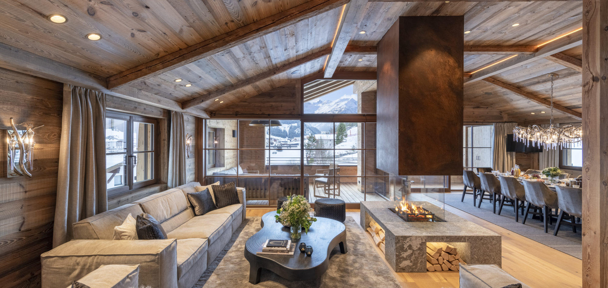 chalech_M_lech_luxury_ski_chalet_oxford_ski_ living-6.jpg