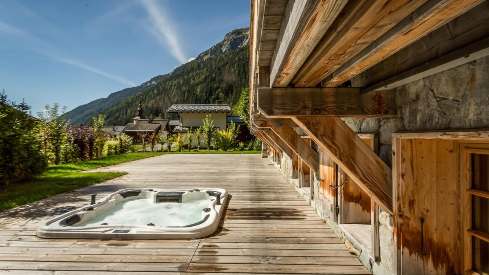 luxury-ski-chalets-chamonix-big-bear-oxford-ski -terrace.jpg