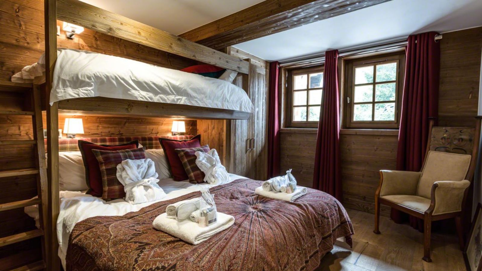luxury-ski-chalets-chamonix-big-bear-oxford-ski-bedbunk.jpg