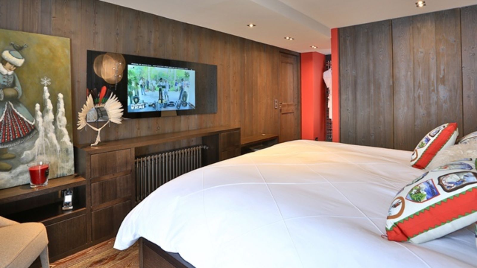 luxury-ski-chalet-megeve-dana-oxford-ski-bed room 8.jpg