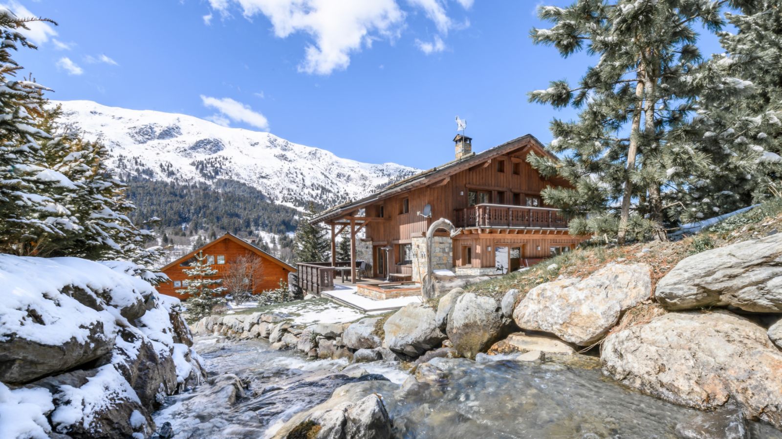 luxury-ski-chalet-meribel-pousse-caillou-oxford-ski (2).JPG