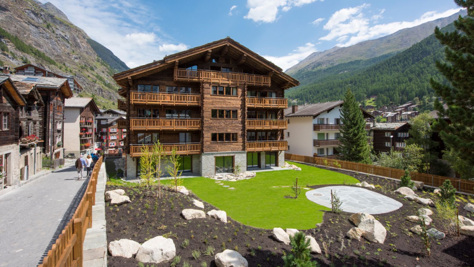 luxury-ski-chalet-zermatt-chris (5).jpg