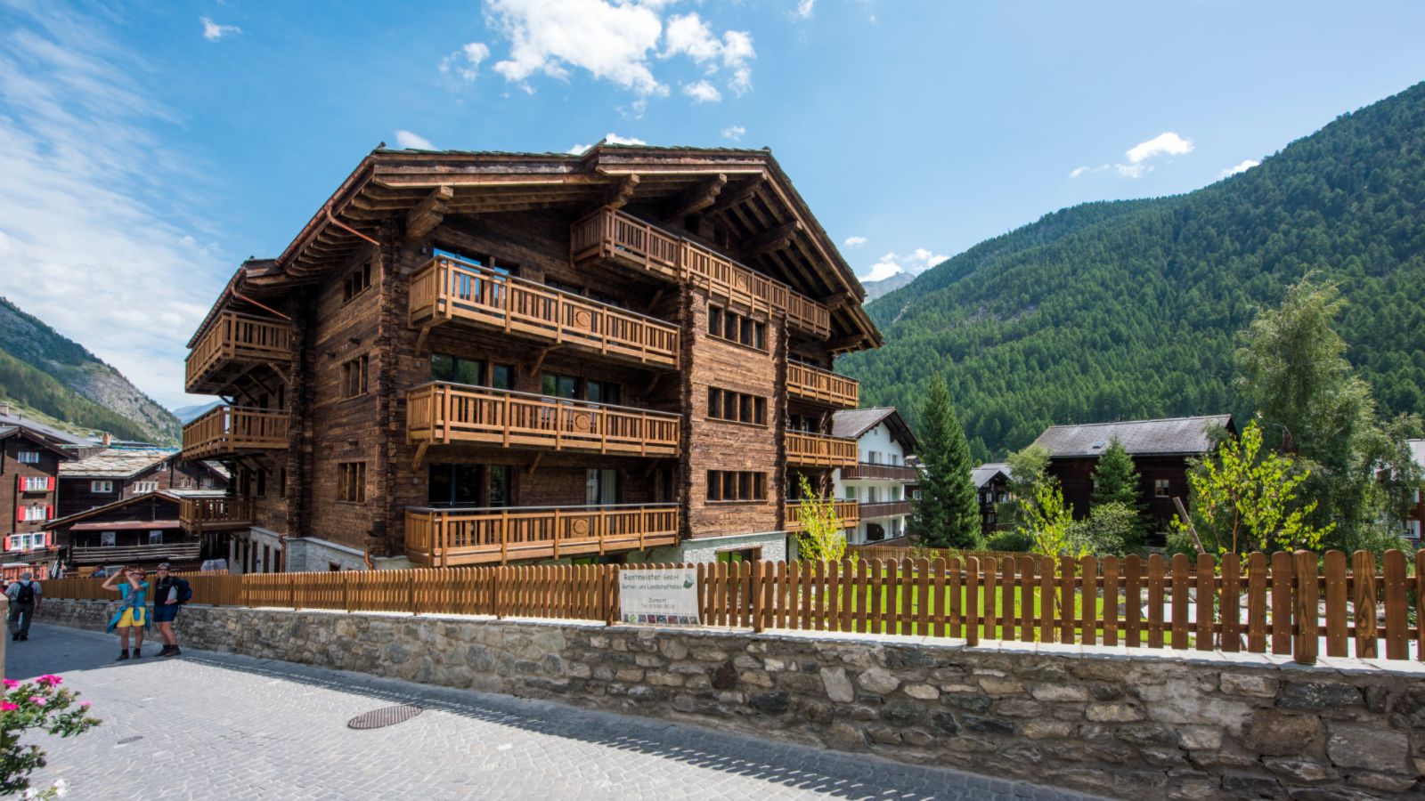 luxury-ski-chalet-zermatt-chris (9).jpg