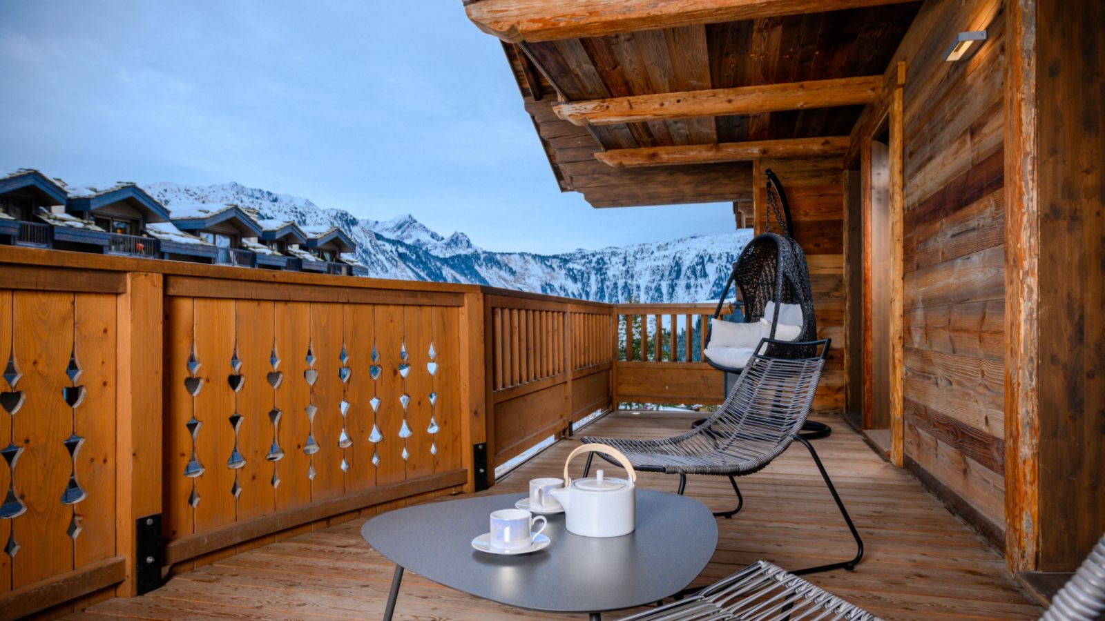 luxury-ski-chalet-courchevel-six-senses-oxford-ski-terrace.jpeg