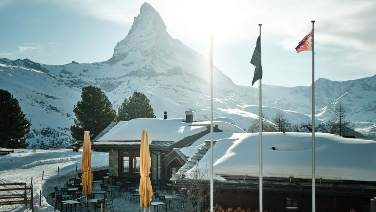 luxury-ski-hotel-zermatt-riffelalp-exterior.jpg