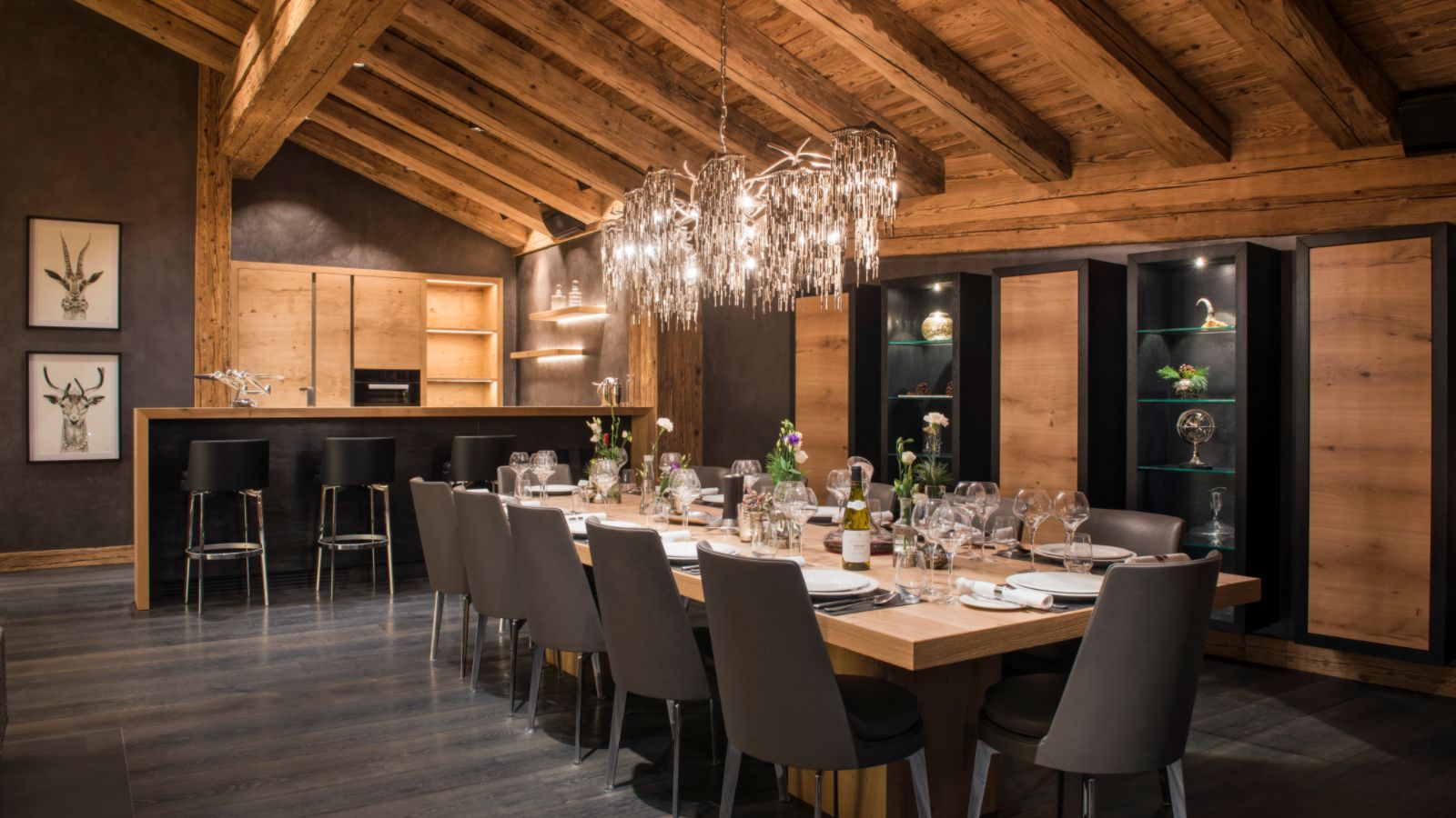 luxury-ski-chalet-zermatt-aconcagua-oxford-ski-dining (1).jpg