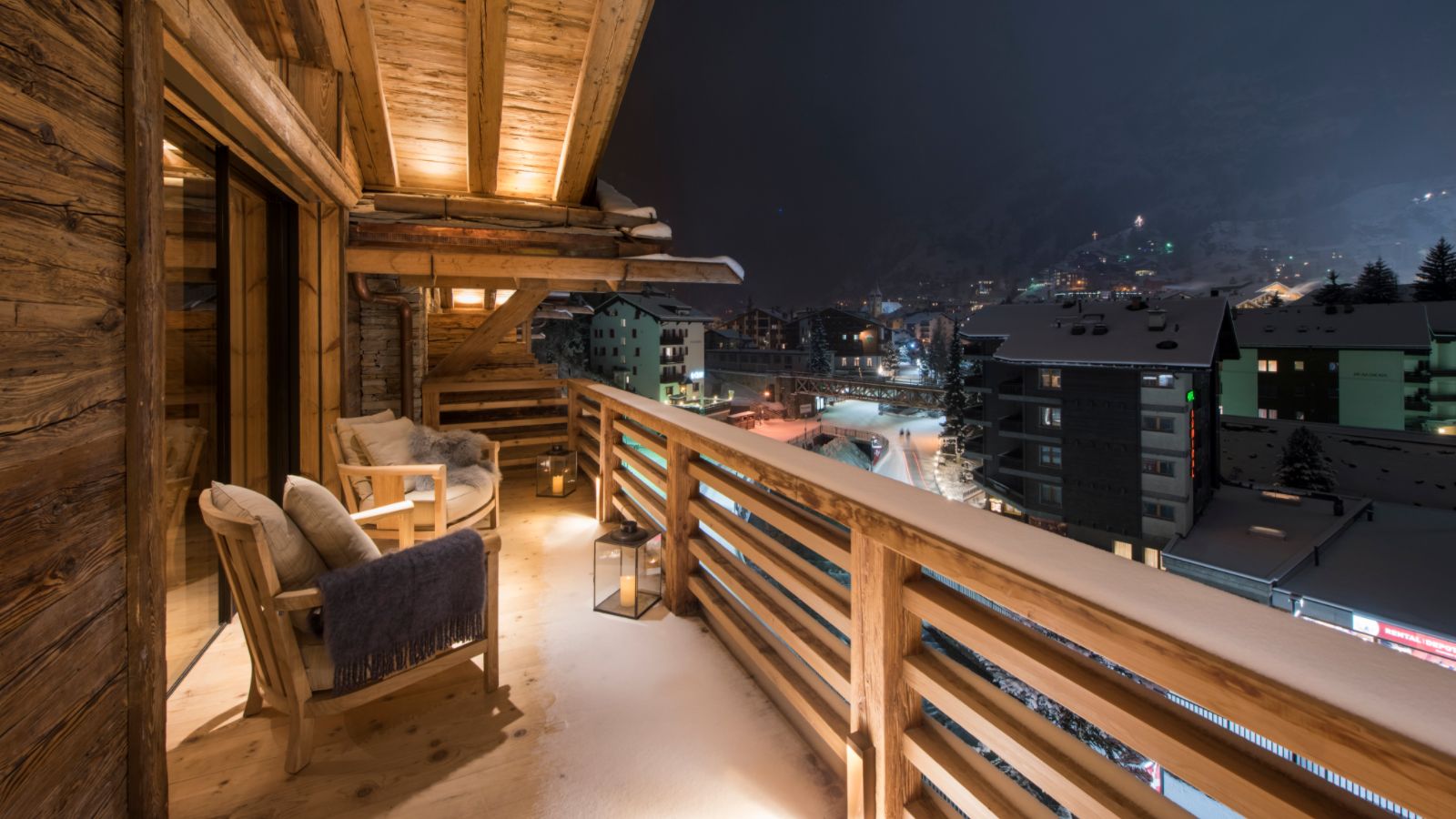 luxury-ski-chalet-zermatt-mckinley-oxford-ski-balcony.jpg