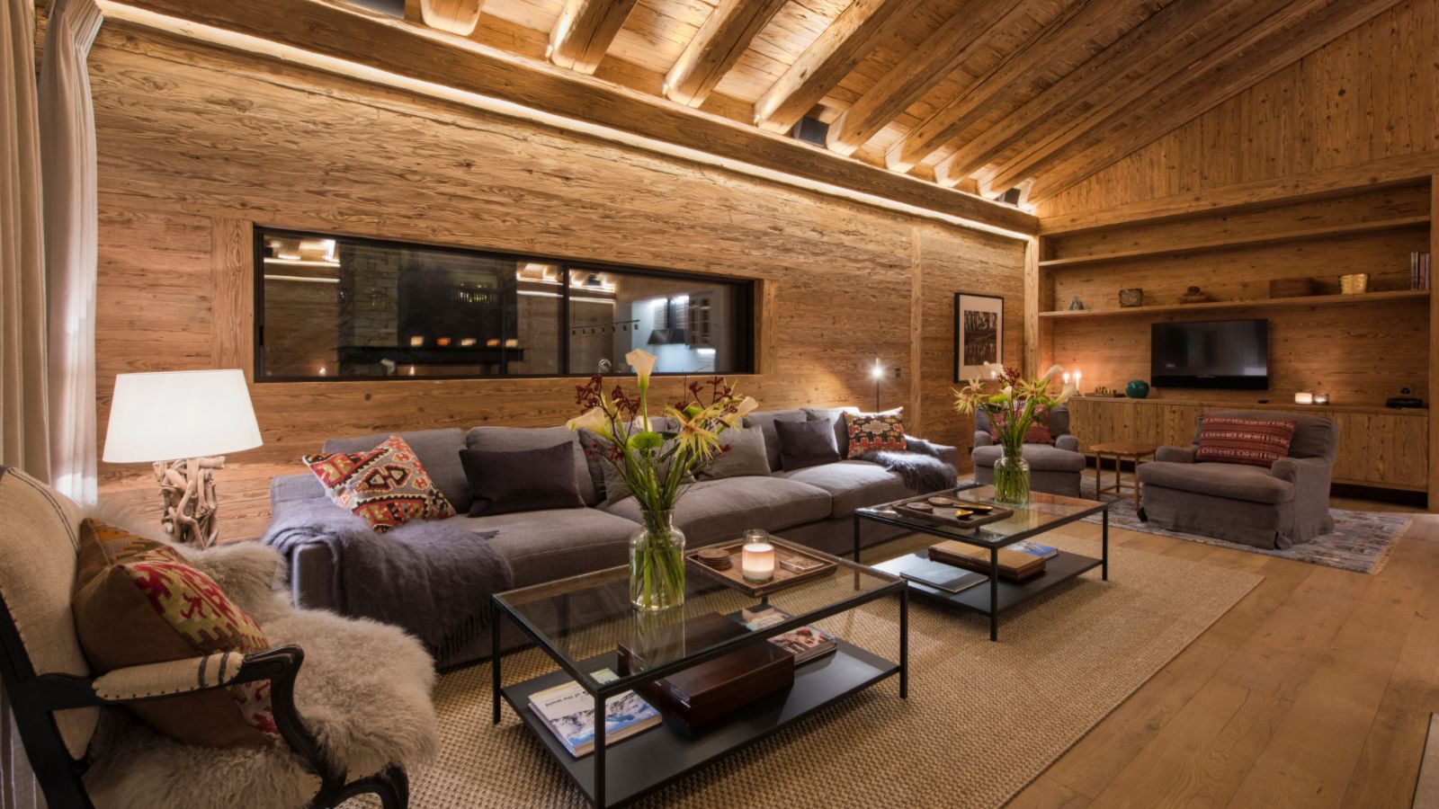 luxury-ski-chalet-zermatt-mckinley-oxford-ski-living (4).jpg