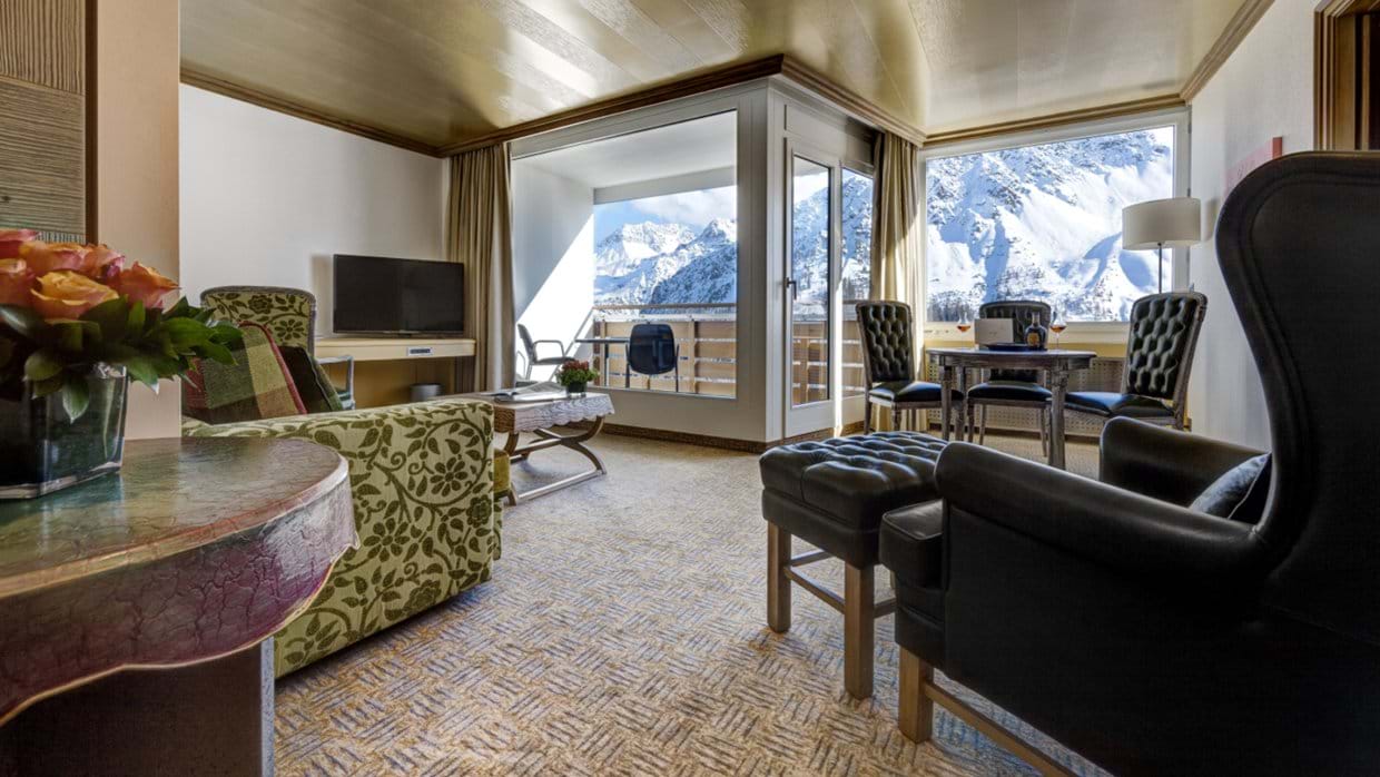 luxury-ski-hotel-hotel tschuggen-suite.jpg