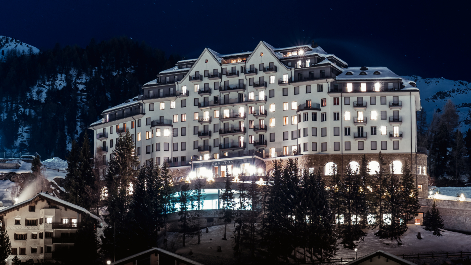 luxury-ski-hotel-st moritz-carlton-exterior.jpg