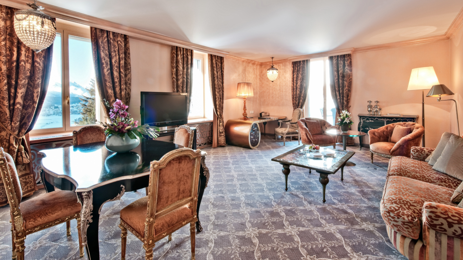 luxury-ski-hotel-st moritz-carlton-living.jpg