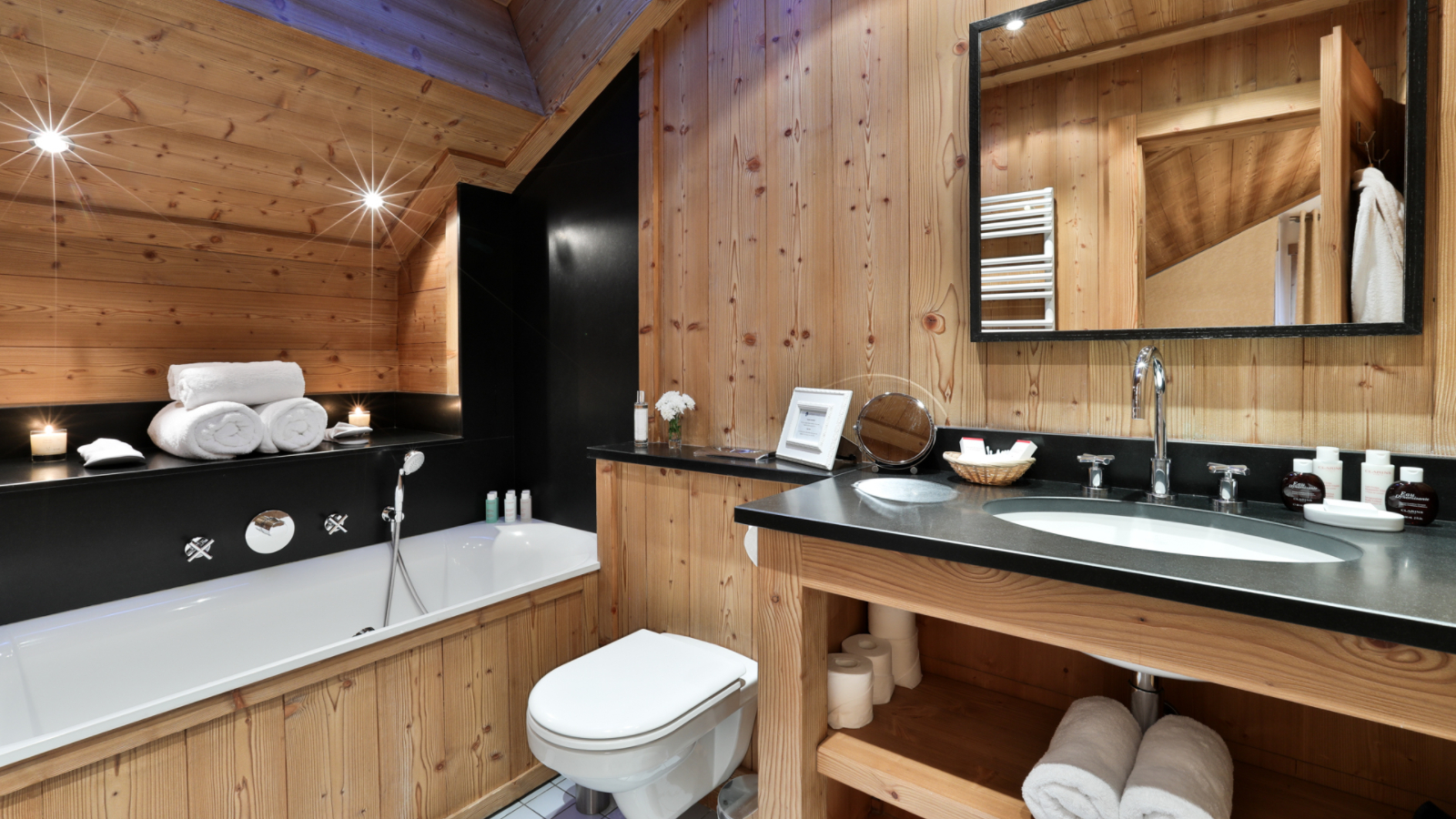 luxury-ski-chalet-meribel-chalet-trois-ours-oxford-ski-bathroom3.jpg