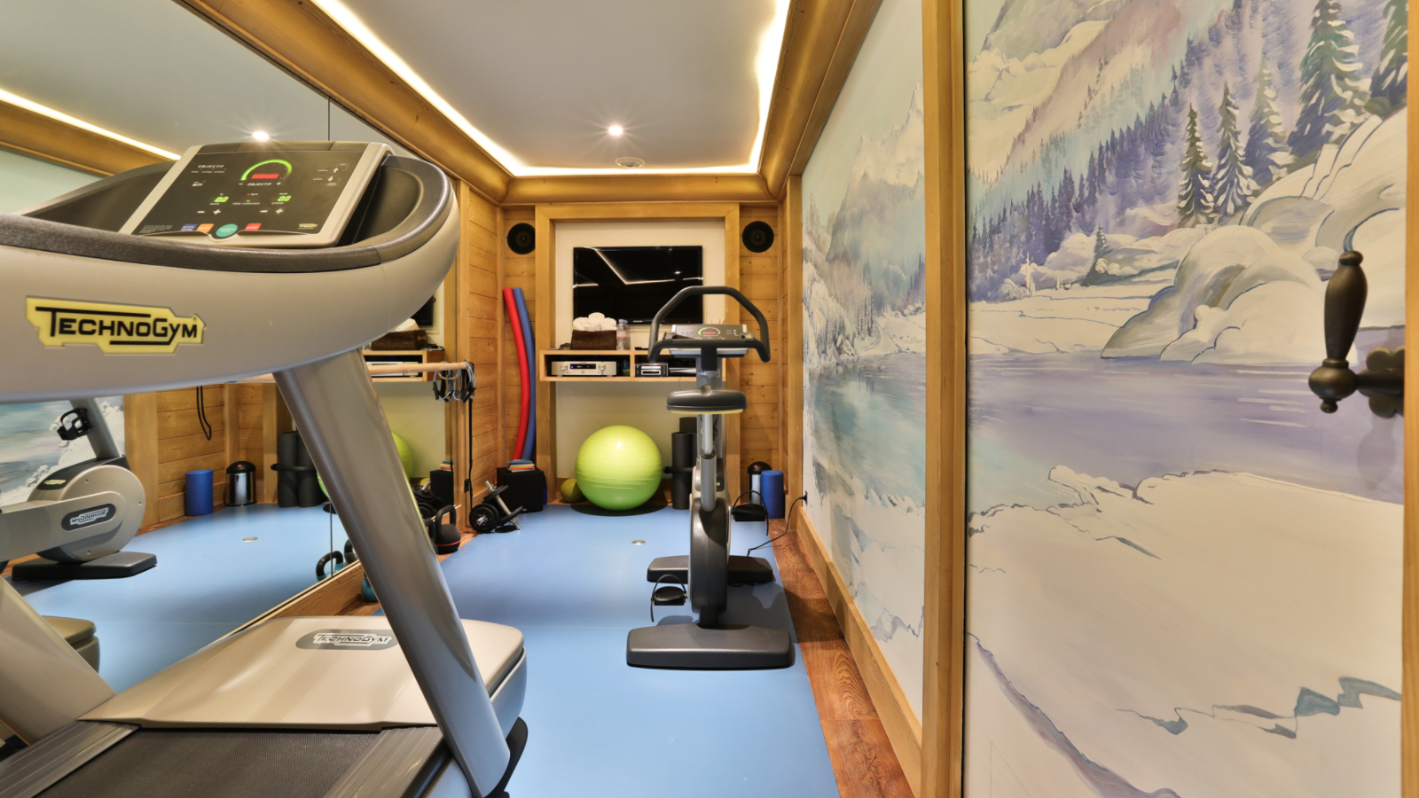 luxury-ski-chalet-meribel-chalet-trois-ours-oxford-ski-gym.jpg