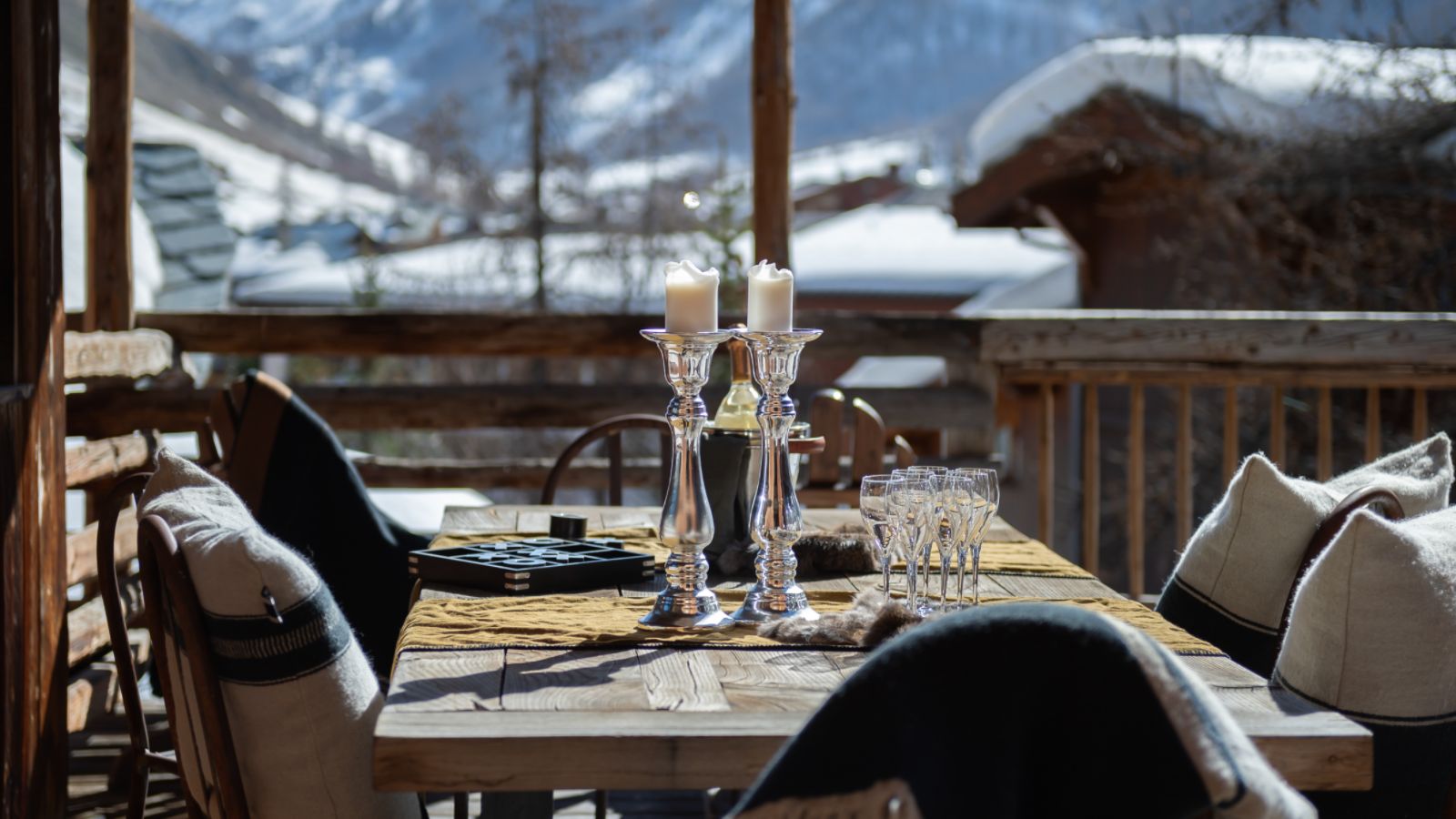 luxury-ski-chalet-covrel-Alice-oxfrod-ski-out-door-dining-table-image 2.jpg