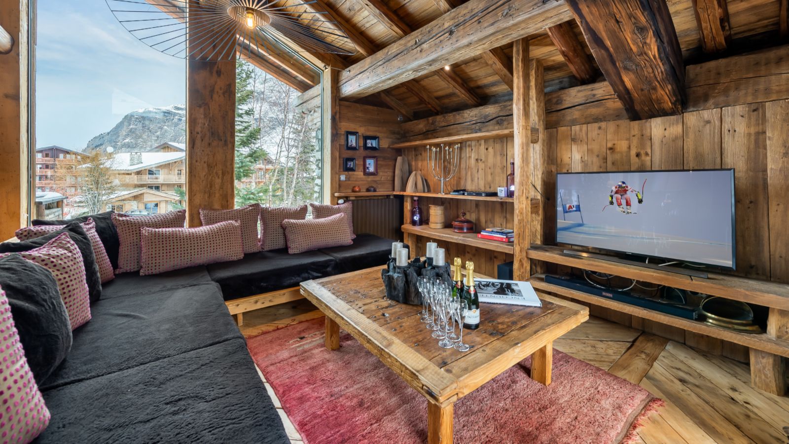 luxury-ski-chalet-covrel-Marie-oxford-ski-living-room 2.jpg