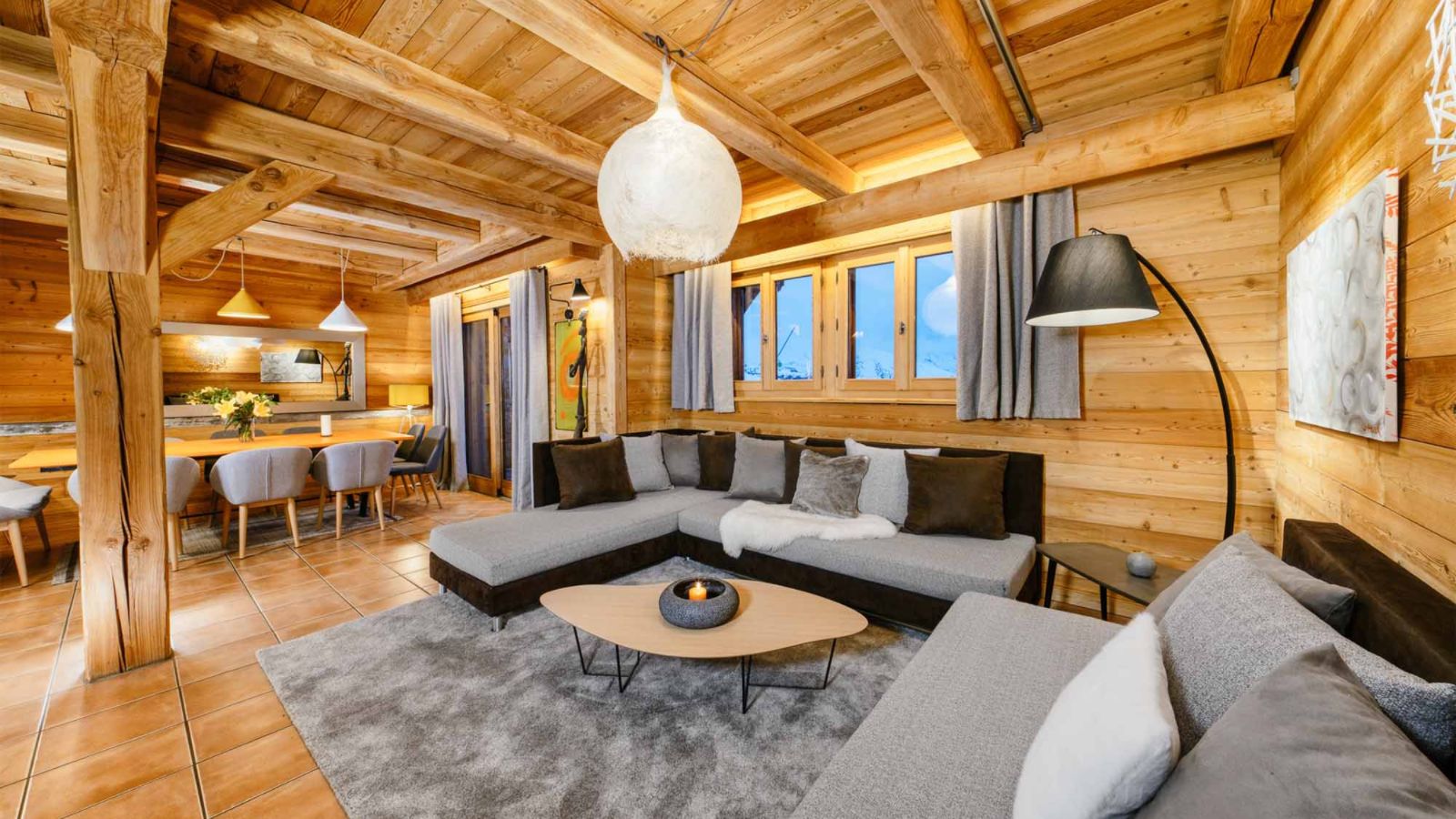 luxury-ski-chalet-alpe-dhuez-ferme-oxford-ski-living (2).jpg