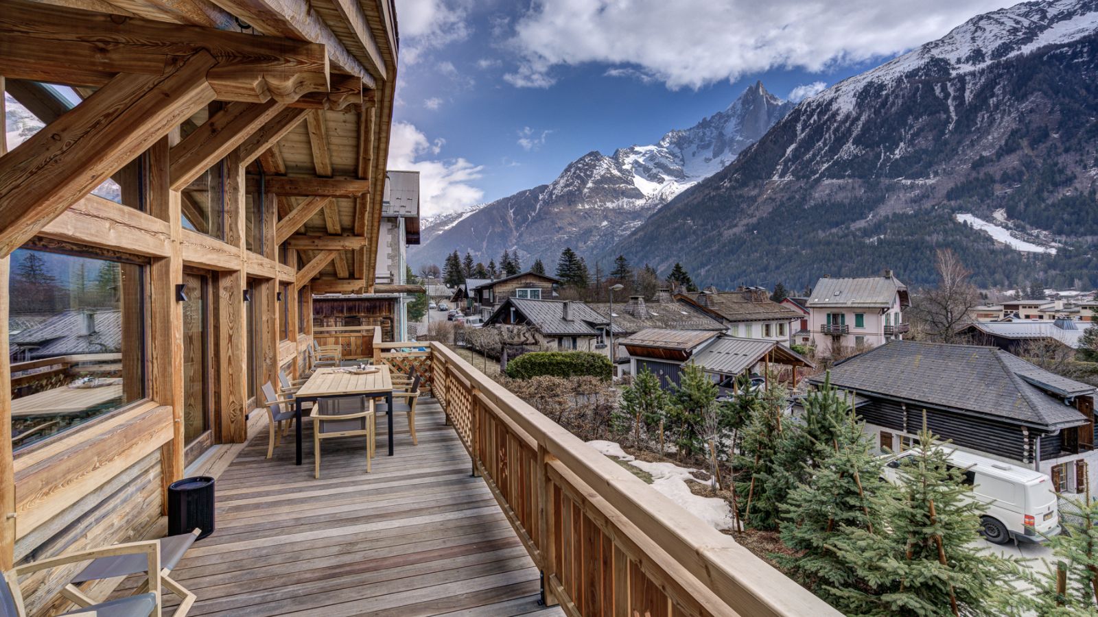 luxury-ski-chalet-chamonix-alaska-oxford-ski-terrace (1).jpg