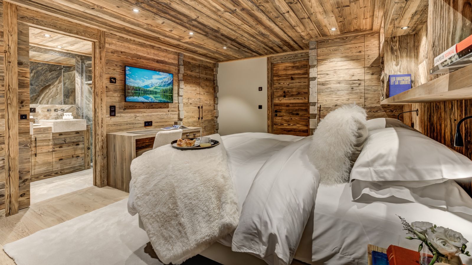 luxury-ski-chalet-chamonix-azurite-oxford-ski-be (6).jpg