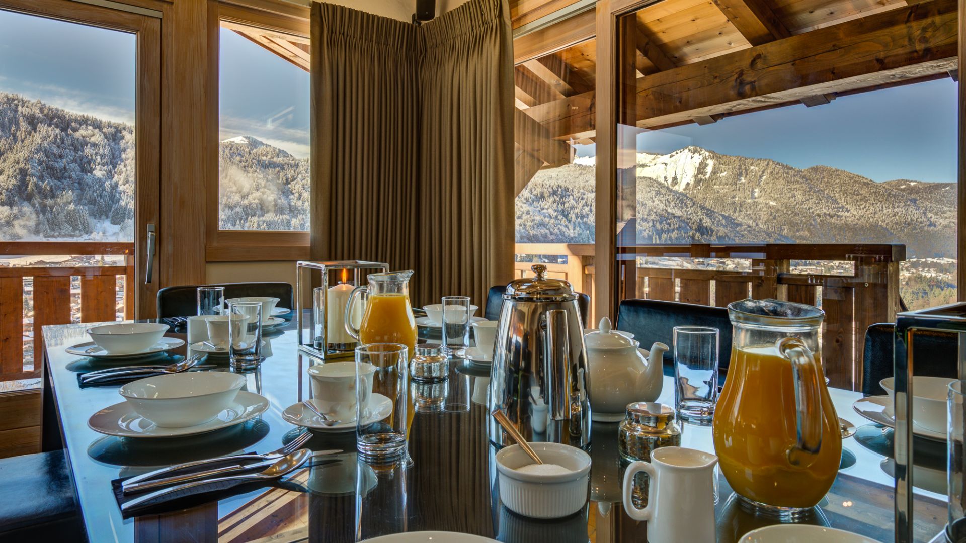 luxury-ski-chalet-bouqetin-morzine-oxford-ski-company- (2).jpg