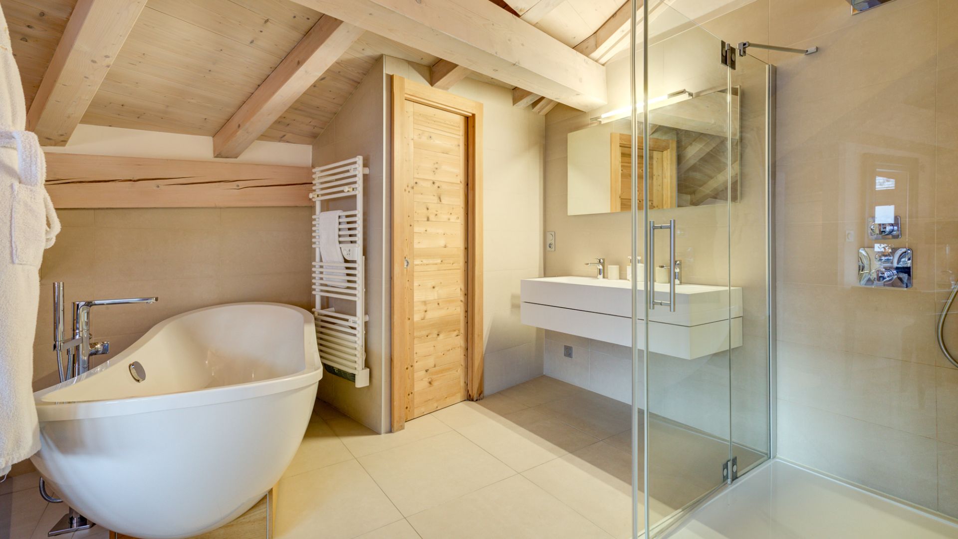 luxury-ski-chalet-bouqetin-morzine-oxford-ski-company- (12).jpg