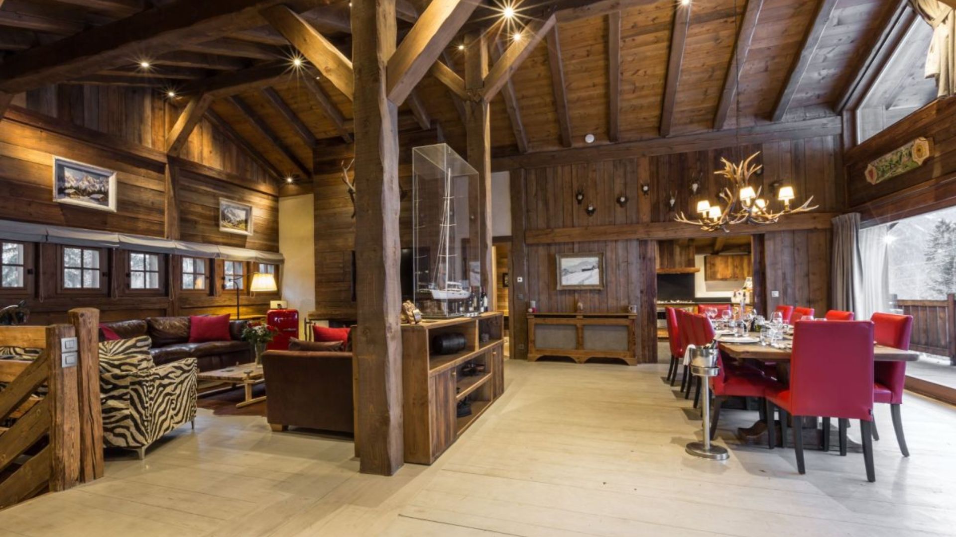 luxury-ski-chalet-amazon-creek-oxford-ski-company (10).jpg
