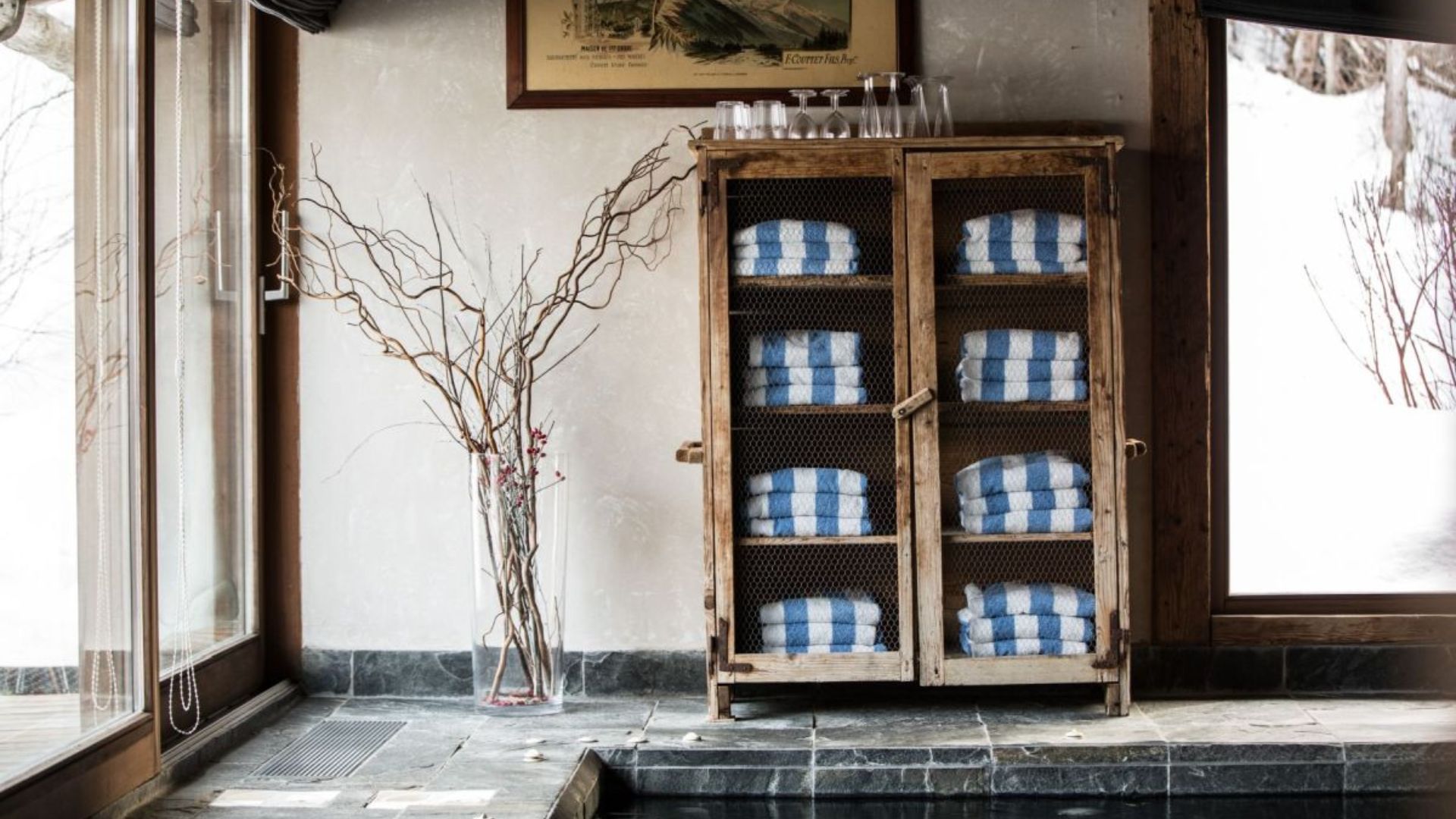 luxury-ski-chalet-amazon-creek-oxford-ski-company (15).jpg