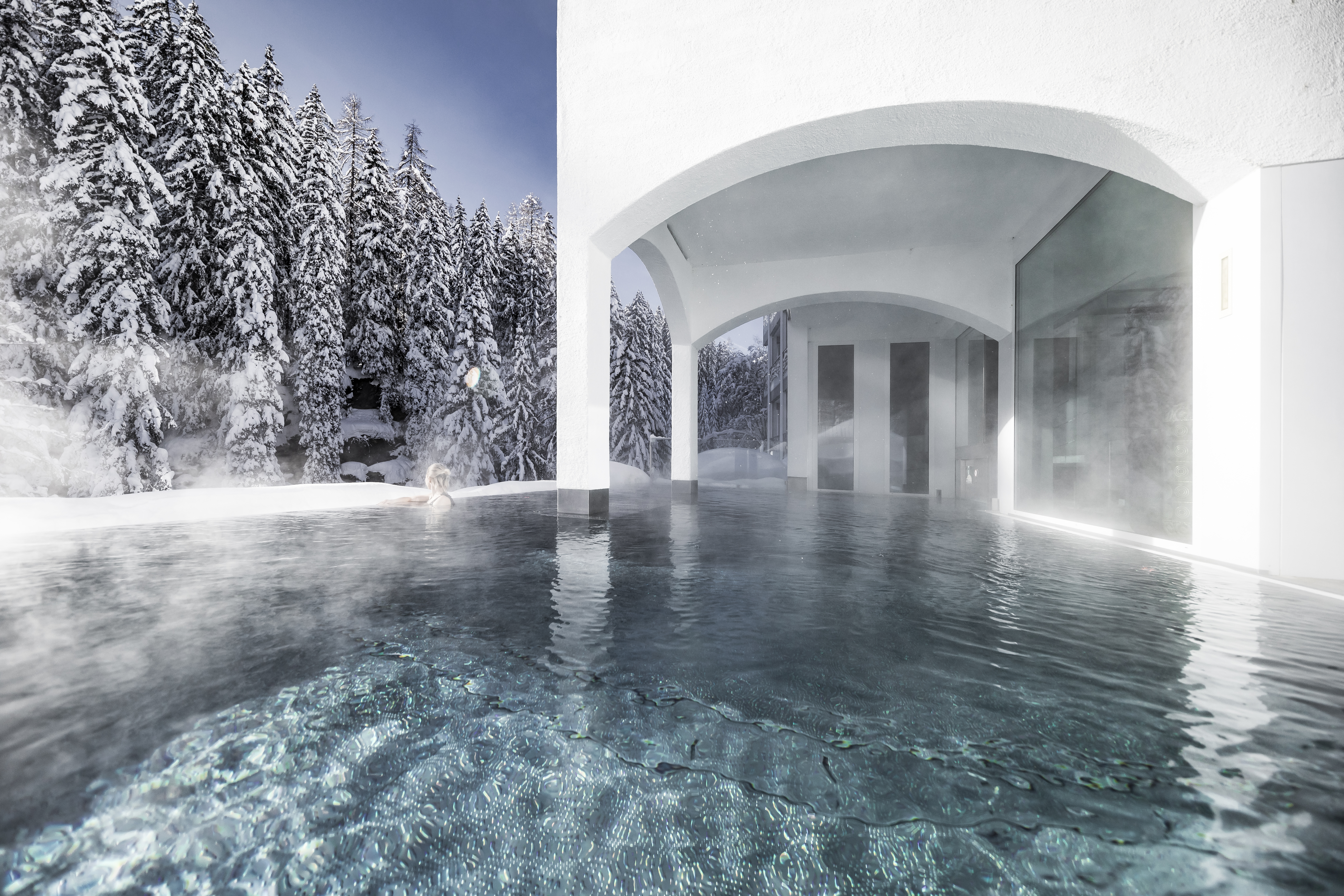 luxury-ski-Hotel-st-Anton-Das Mooser-oxford-ski-swimming pool 4.jpg
