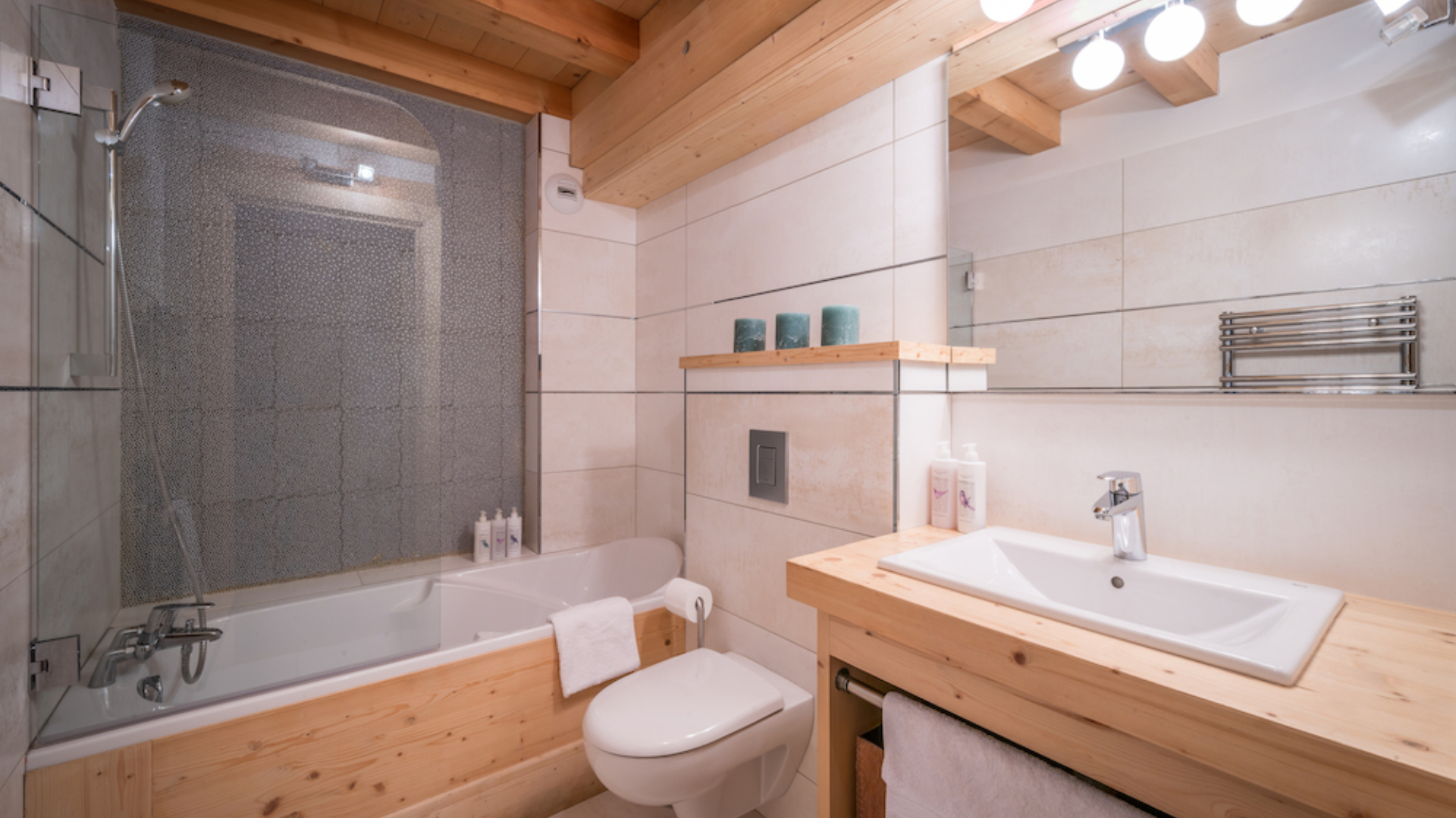 luxury-ski-chalet-meribel-bellacima-lodge-oxford-ski-company-bathroom1.jpg