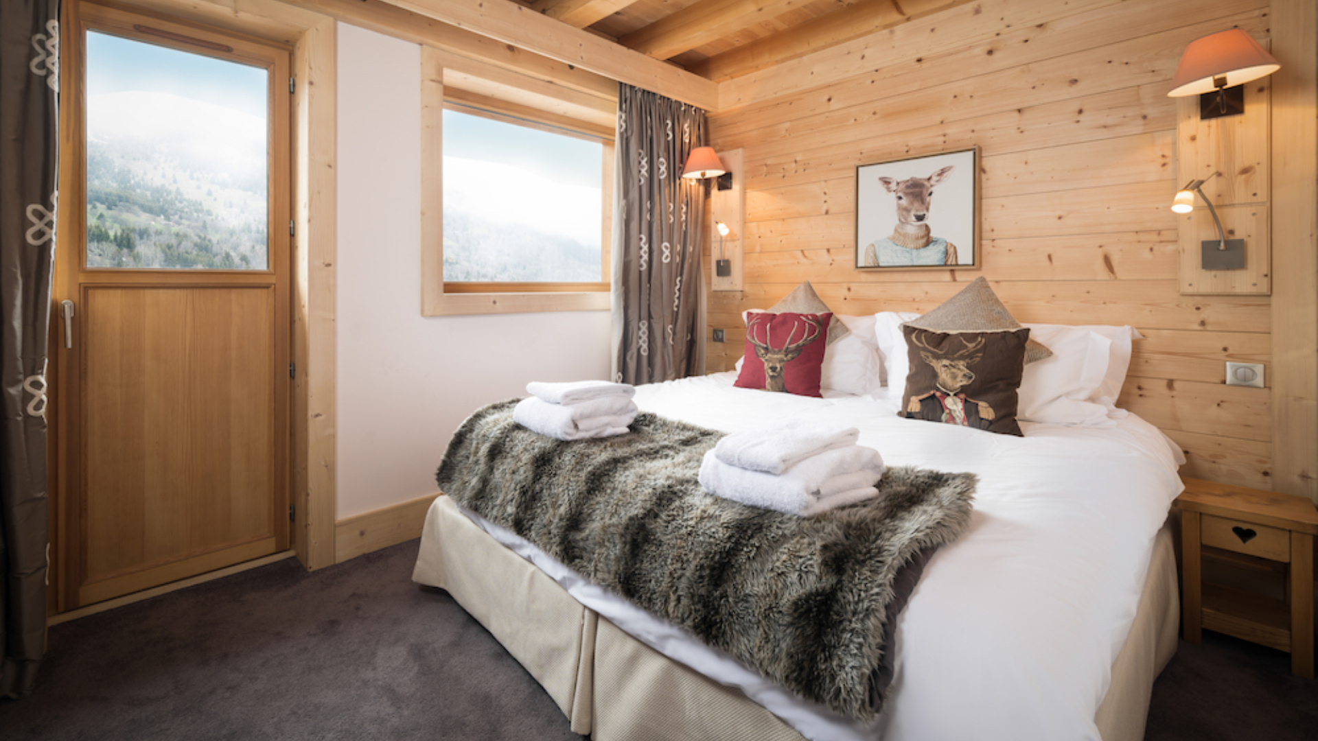 luxury-ski-chalet-meribel-bellacima-lodge-oxford-ski-company-bedroom2.jpg