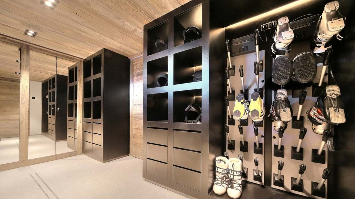 luxury-ski-chalet-megeve-my-world-oxford-ski-boot-room.jpeg