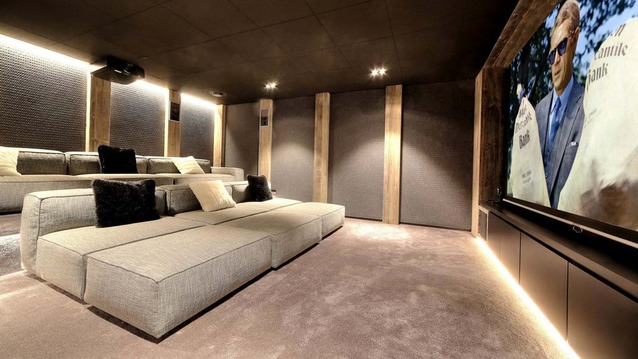luxury-ski-chalet-megeve-my-world-oxford-ski-cinema-room.jpeg