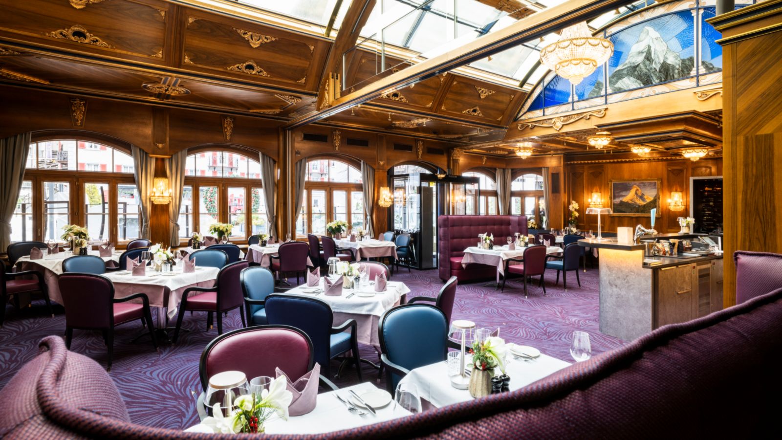 Luxury-Ski-Hotel-Zermatt -Zermatterhof-brasserie.jpg