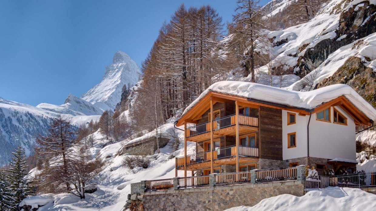 luxury-ski-chalet-zermatt-gemini-oxford-ski-exterior (2).jpg