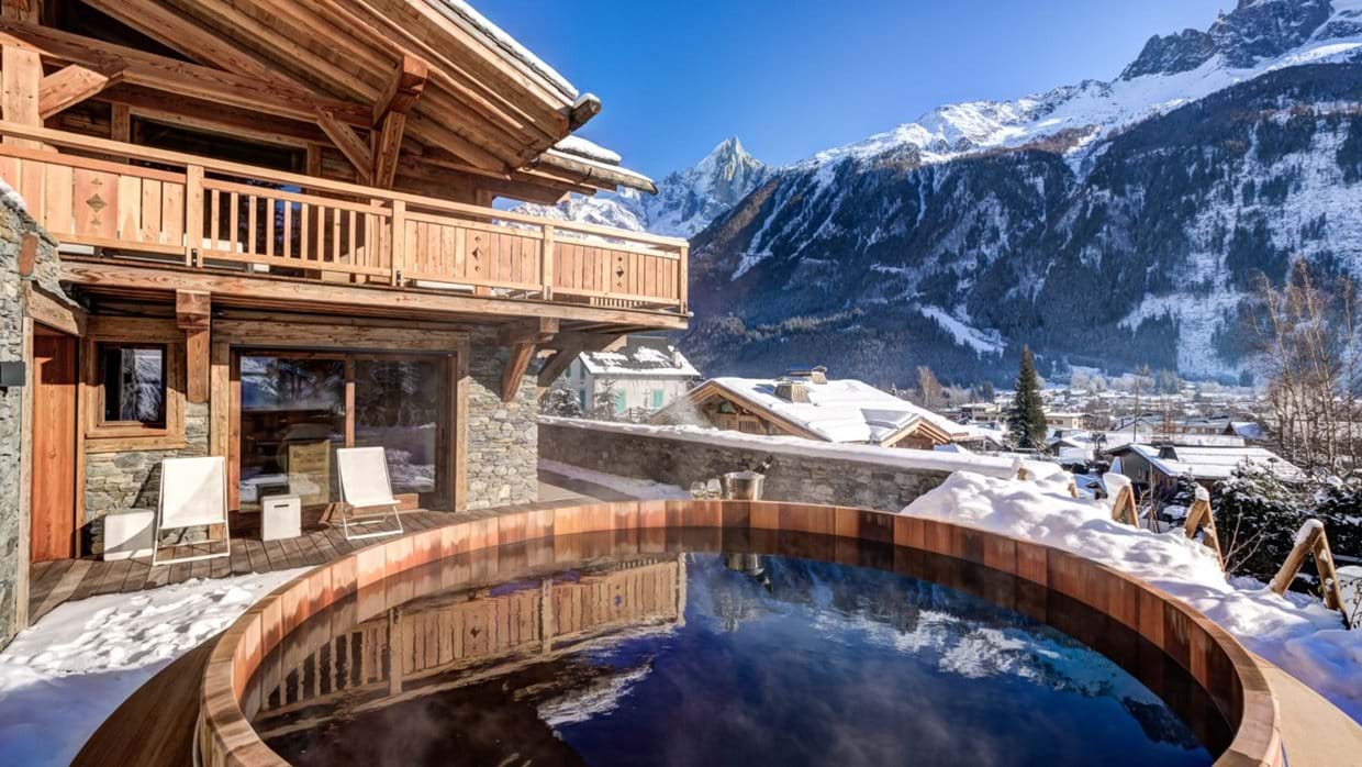 luxury-ski-chalet-chamonix-azurite-oxford-ski (33).jpg