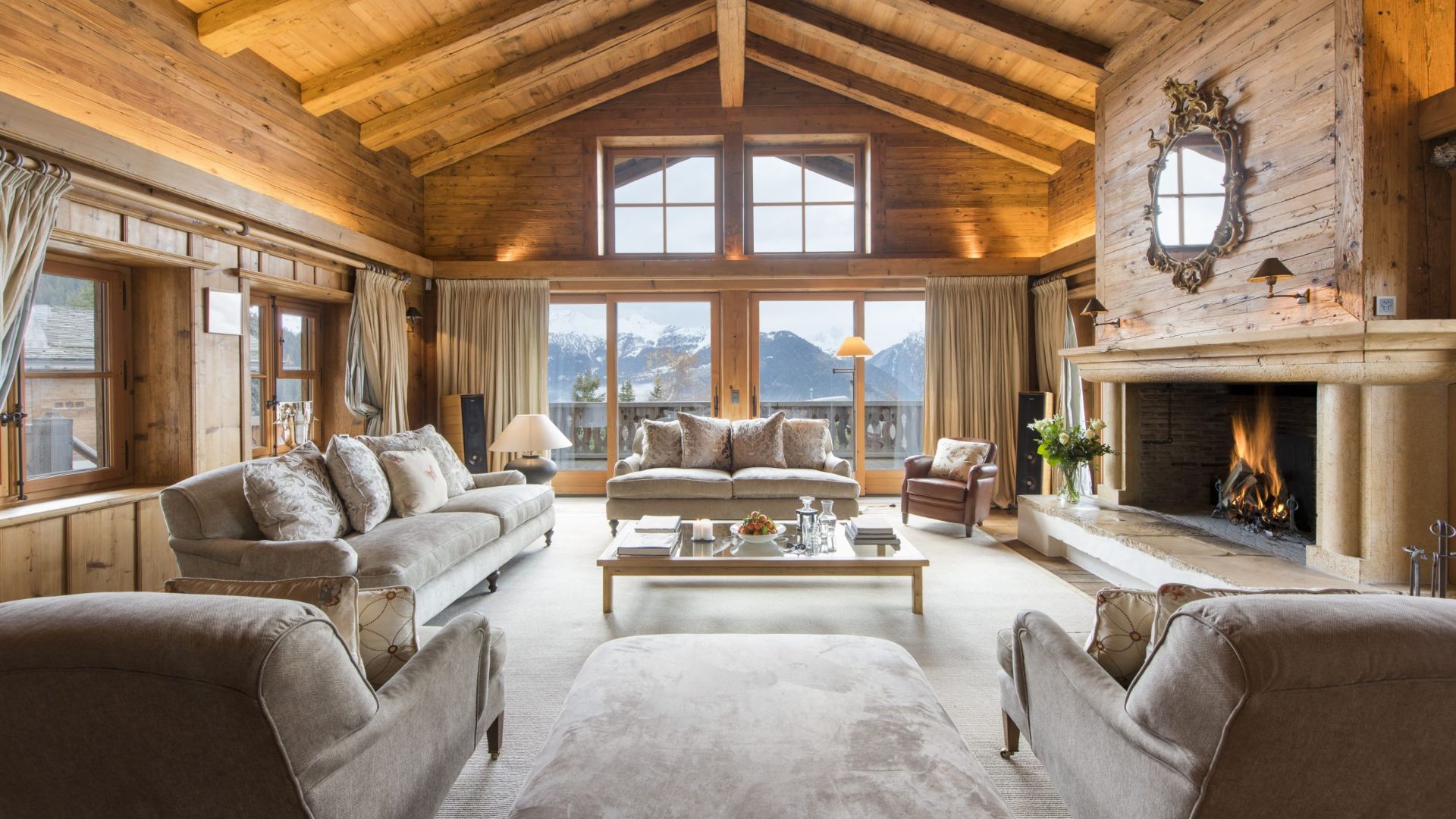 luxury-ski-chalet-verbier-bella-coola-estate-oxford-ski-company- (2).jpg