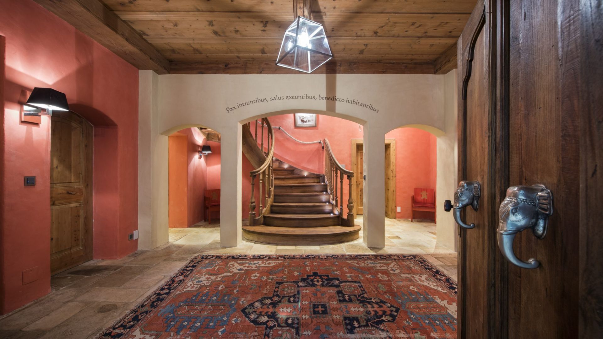 luxury-ski-chalet-verbier-bella-coola-estate-oxford-ski-company- (15).jpg