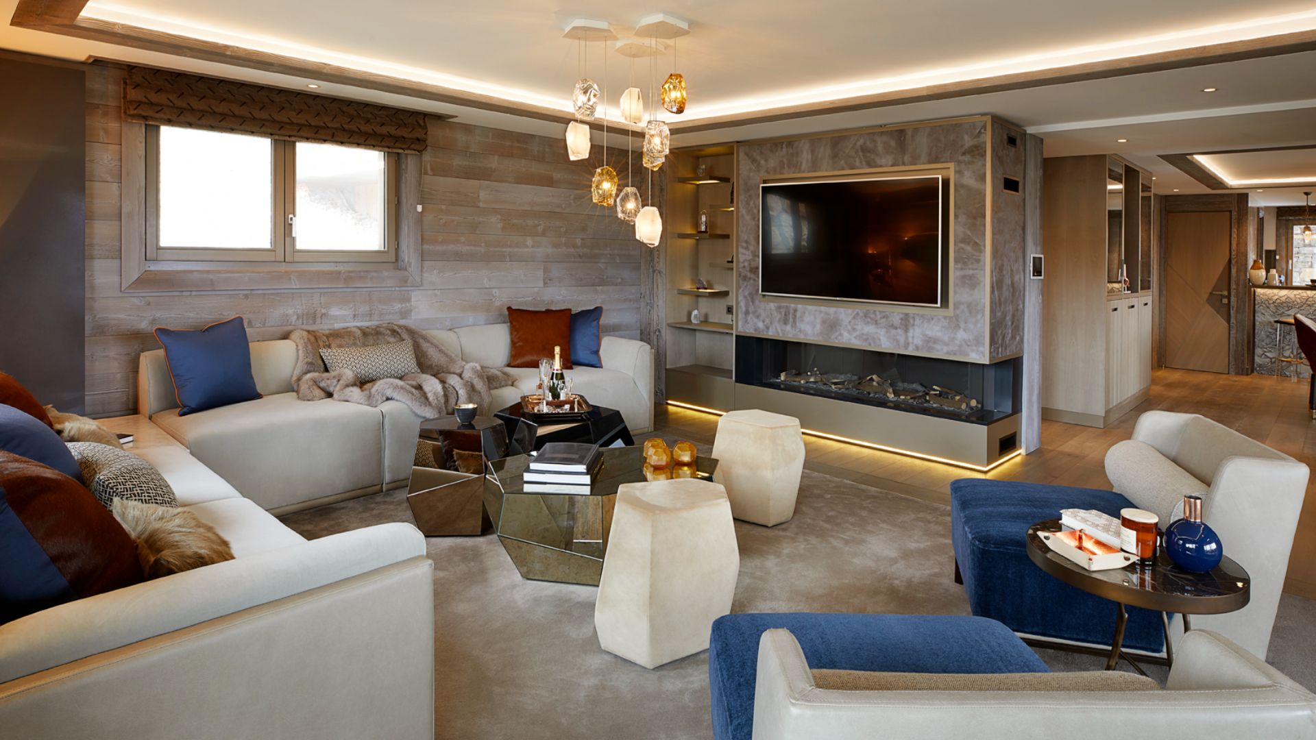 luxury-ski-chalet-courchevel-1850-the-lodge-oxford-ski-comapny-  (2).jpg