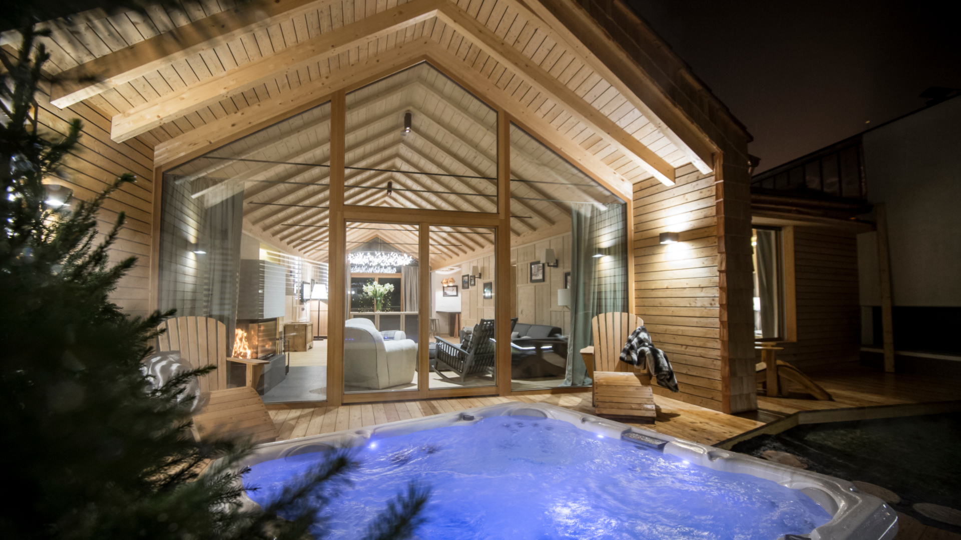 luxury-ski-chalets-san-cassiano-alta-badia-chalet-zeno-oxford-ski-company (8).jpg