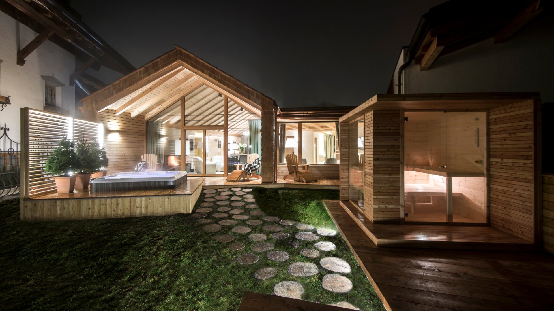 luxury-ski-chalets-san-cassiano-alta-badia-chalet-zeno-oxford-ski-company (7).jpg