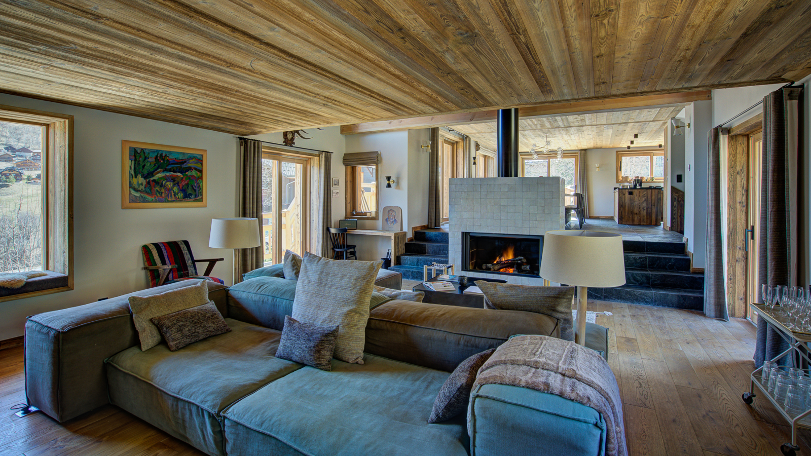 luxury-ski-chalet-meribel-chalet-bergeronnette-oxford-ski-Lounge-Alternative-View.jpg