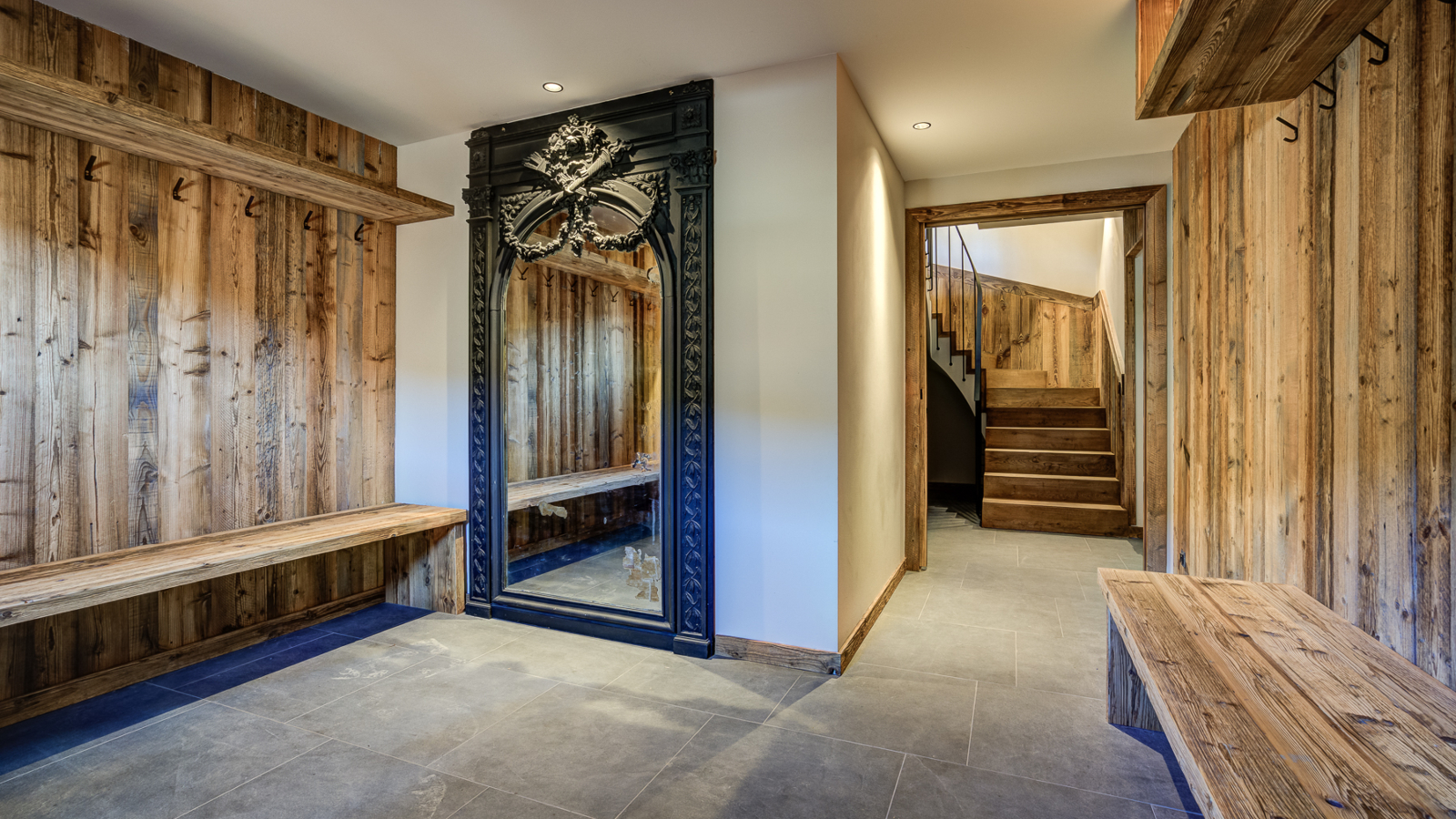 luxury-ski-chalet-meribel-chalet-bergeronnette-oxford-ski-Ski_and_Boot_Room.jpg