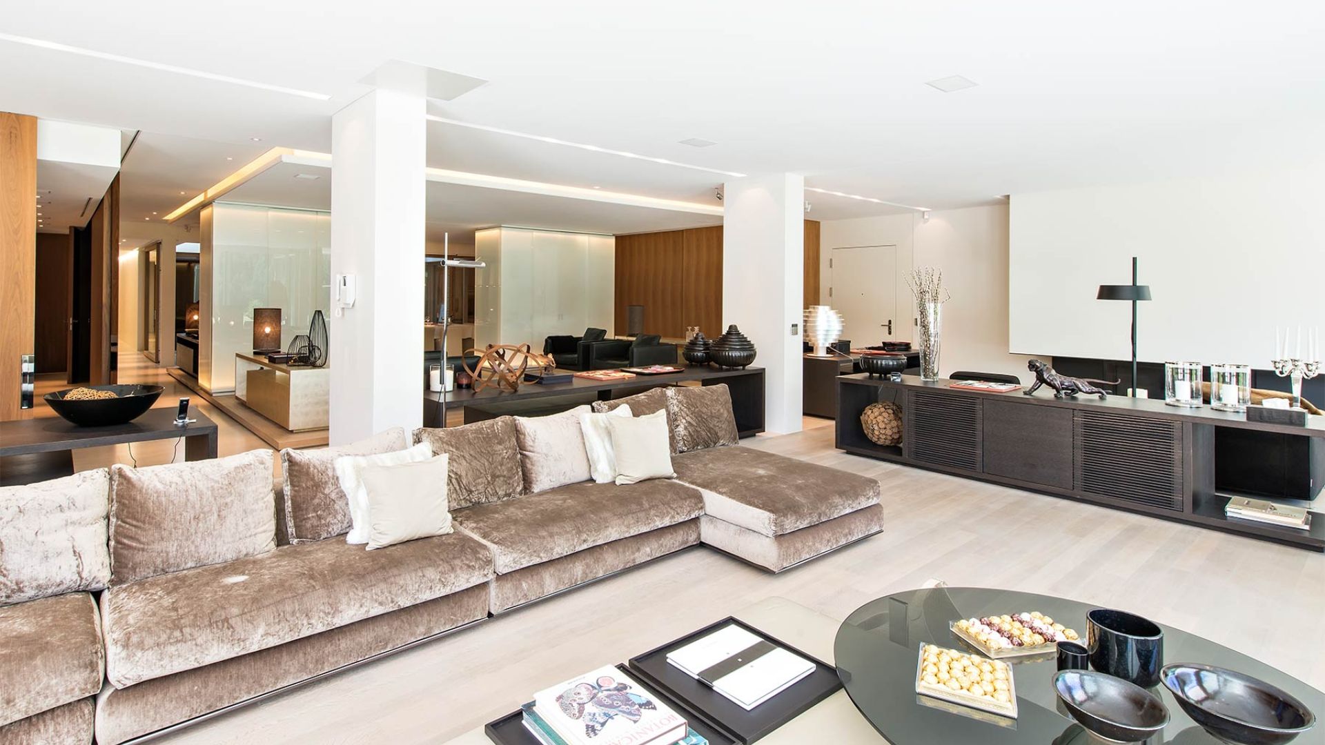 luxury-ski-chalets-st-mortiz-the-loft-oxford-ski-company (28).jpg