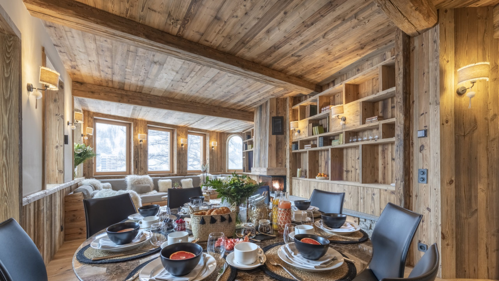 luxury-ski-chalet-valdisere-inuit-oxford-ski-company-dining2.jpg