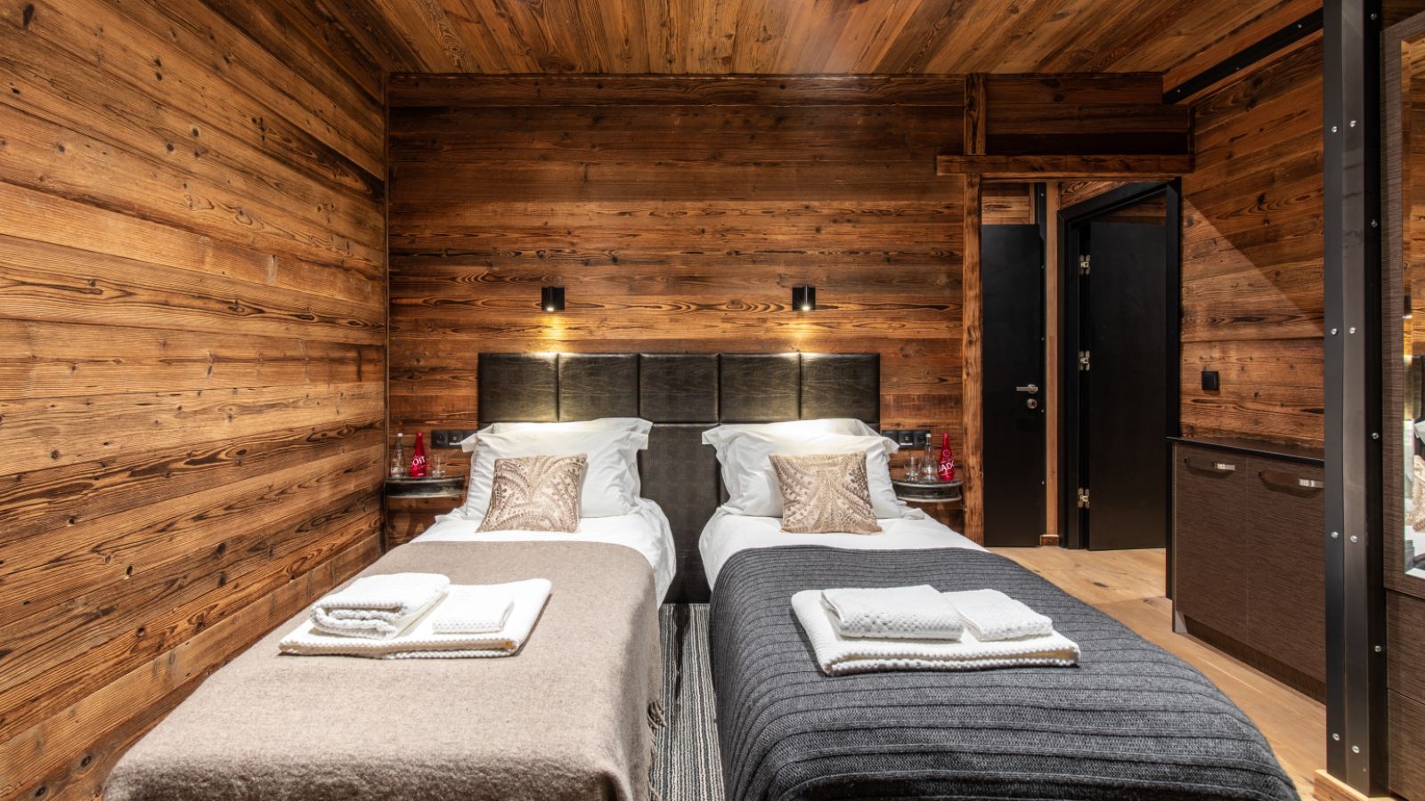 Luxury-ski-chalet-Tignes-Monts-oxford-ski- massage room.jpg