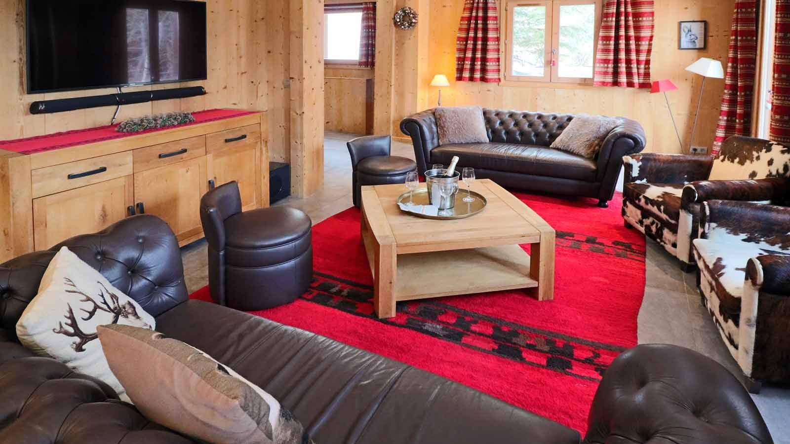 luxury-ski-chalet-la-tania-panda-oxford-ski-living-room (1).jpg