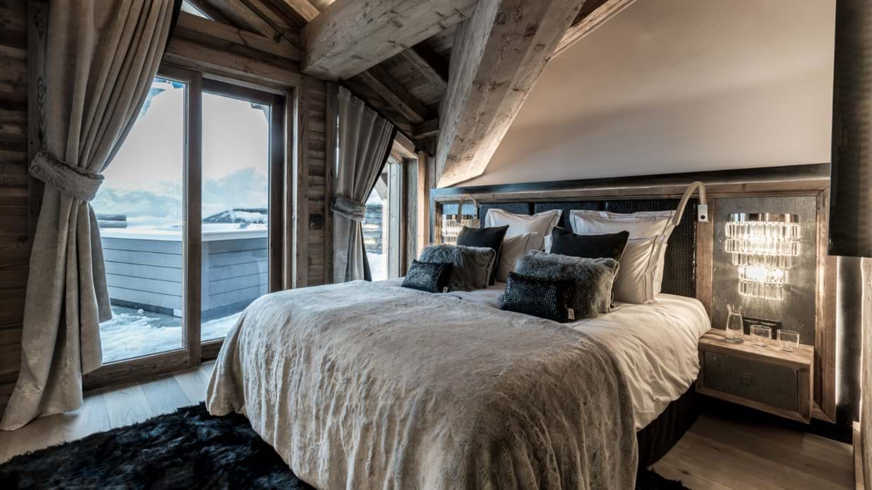 luxury-chalet-infinity-oxford-ski-bed9.jpg