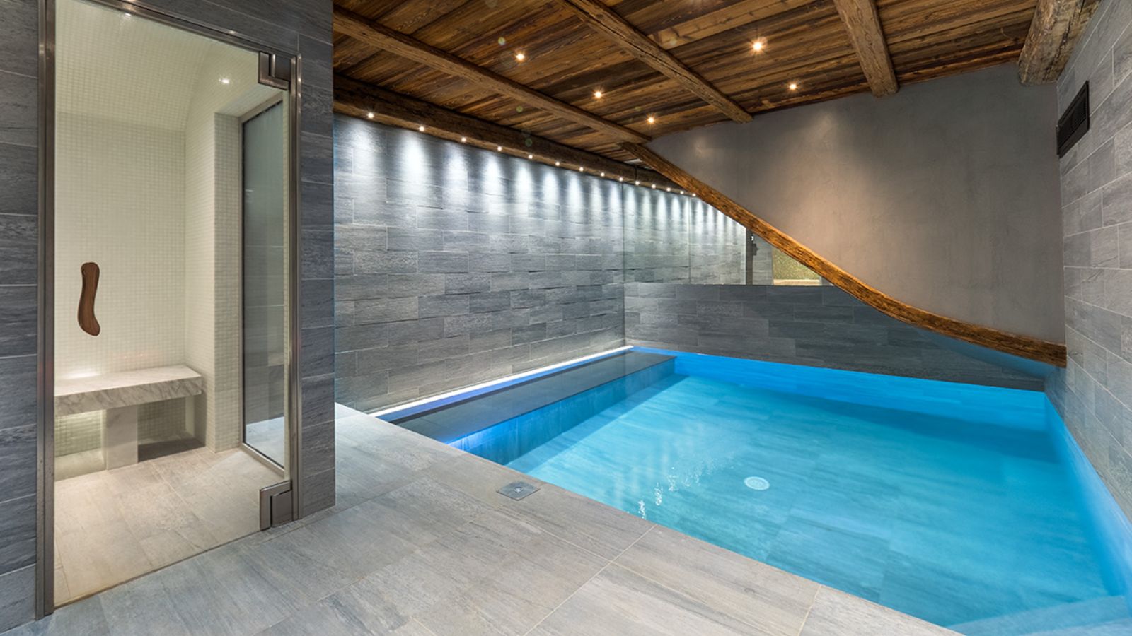 The-Farmhouse-Val-Disere (4).jpg