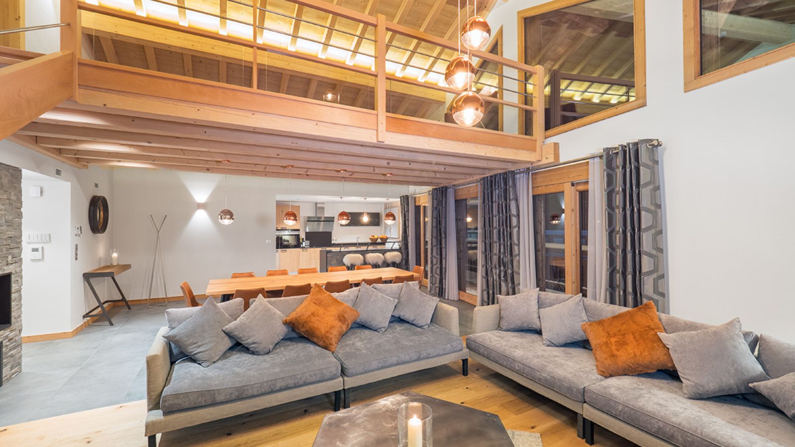 luxury-ski-chalet-morzine-col (13).jpg