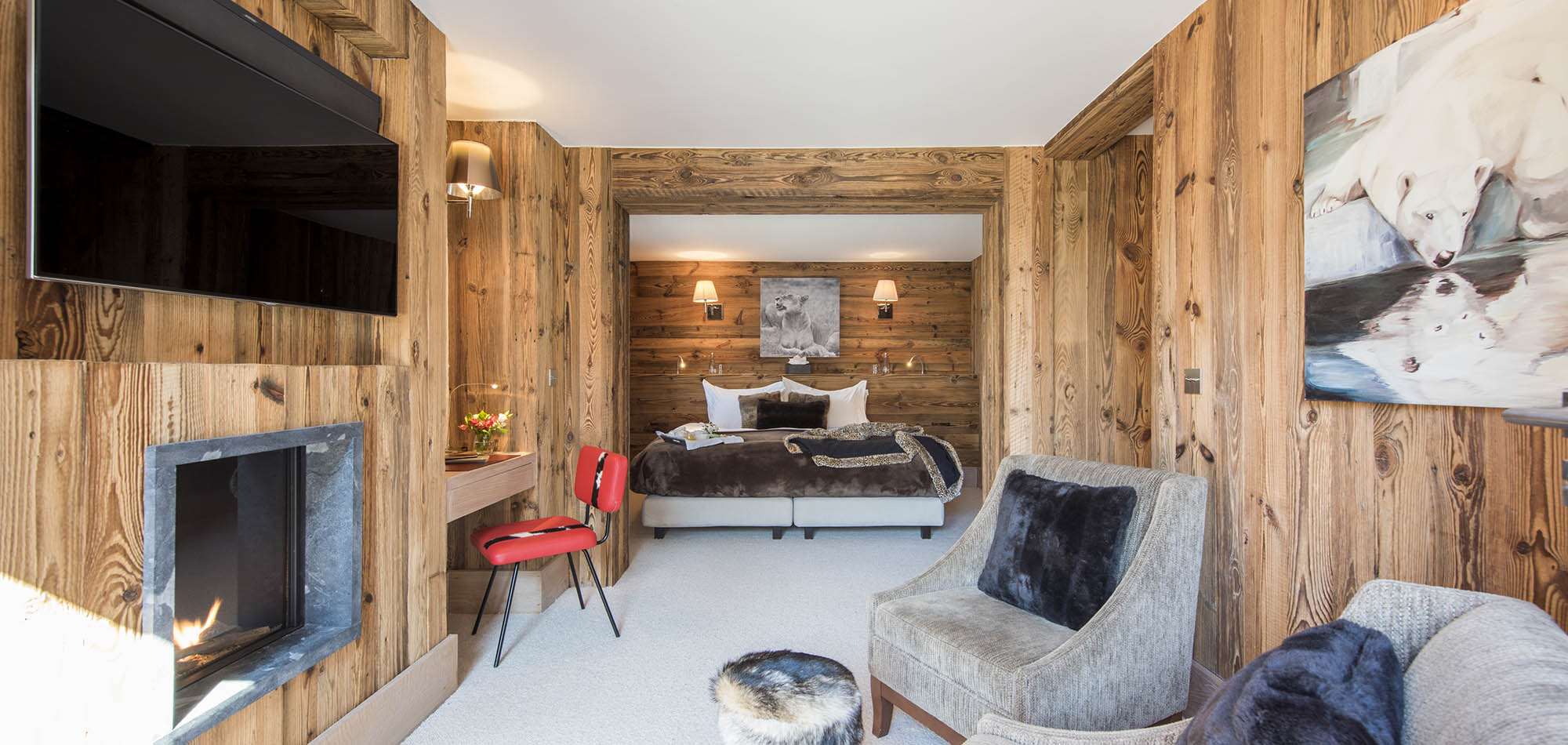 luxury_ski_chalet_mont_tremblant_meribel_luxury_ski_oxford_ski_tv_room.jpg